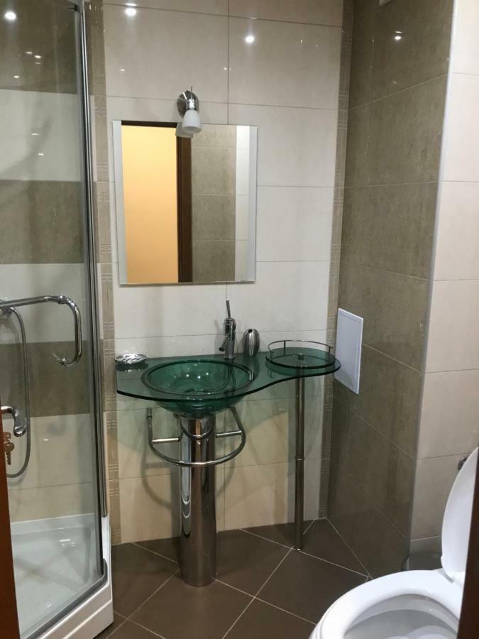 Стаи И Апартаменти Под Наем 圣弗拉斯 外观 照片